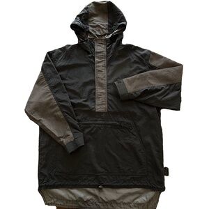 Hikers Haven black and grey medium weight 1/2 zip medium weight jacket size XL